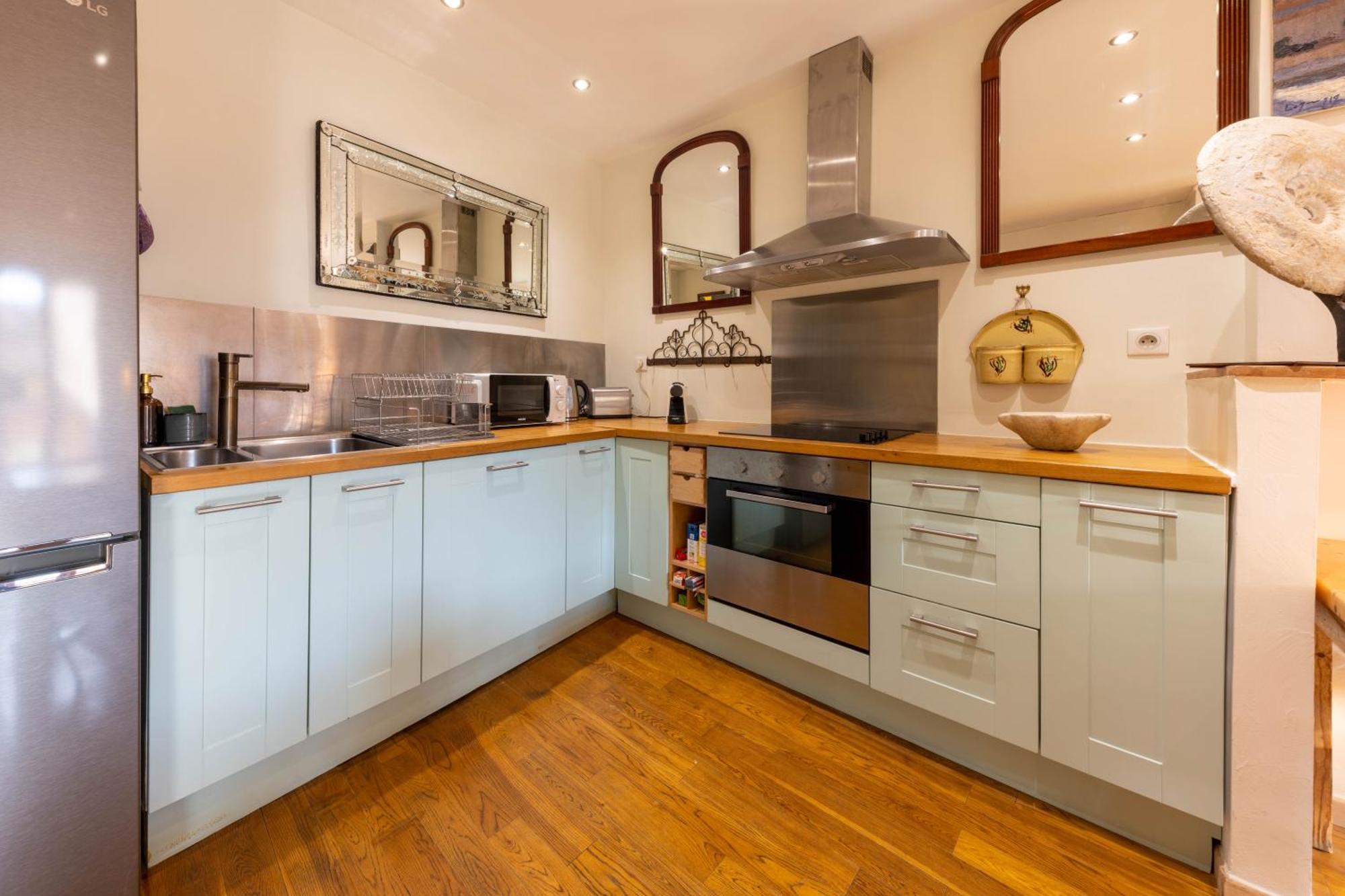 Spacious And Bright Flat Close To The Beach : Heart Of Old Nice Extérieur photo